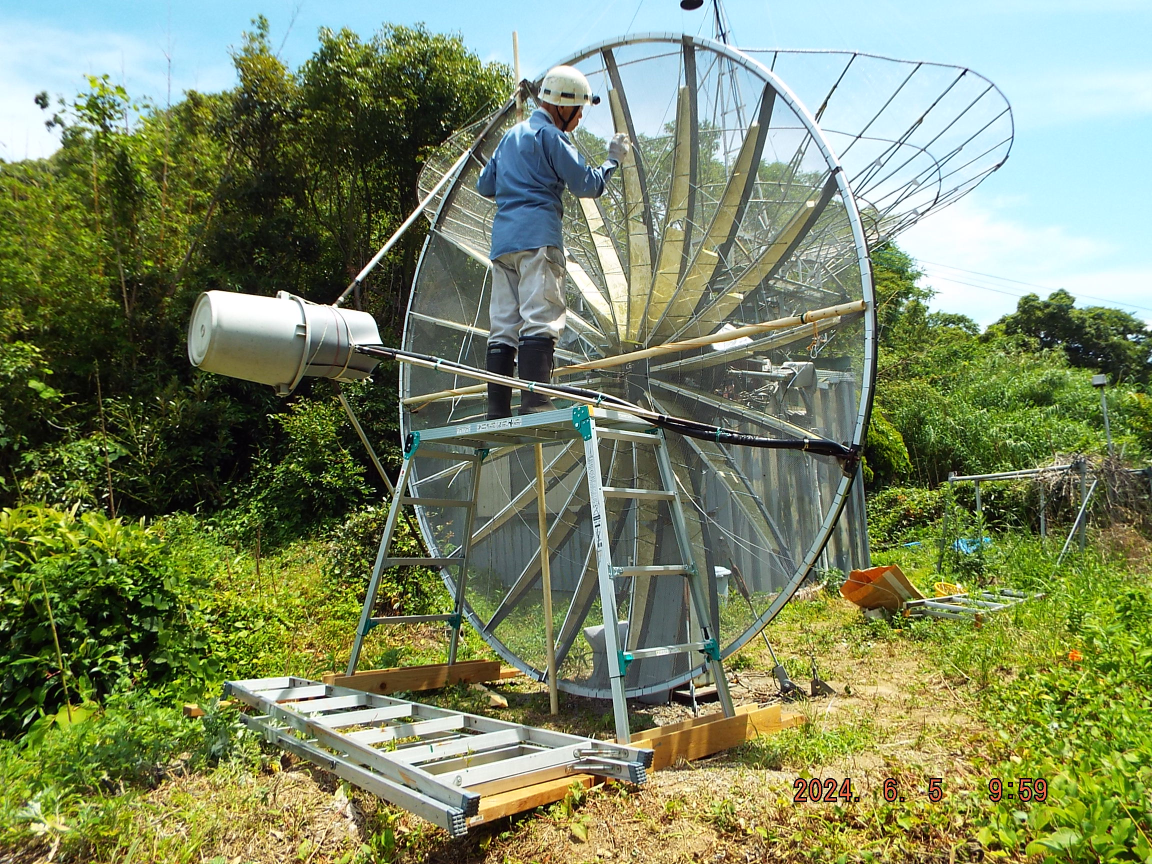 JA6AHB dish repair