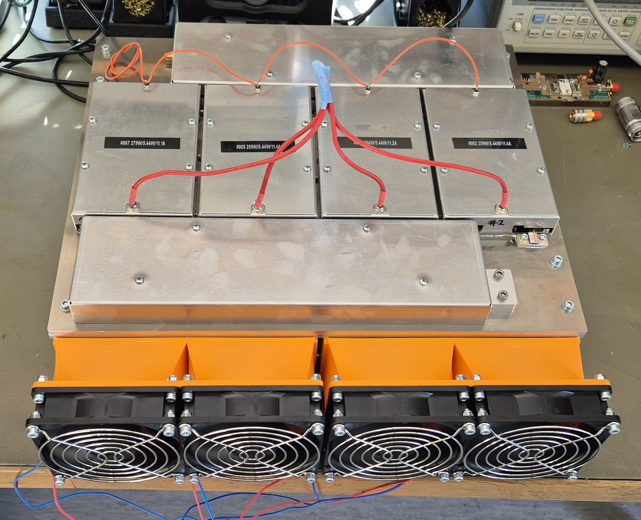 OZ9AAR 70 cm 1KW PA DVB T modules