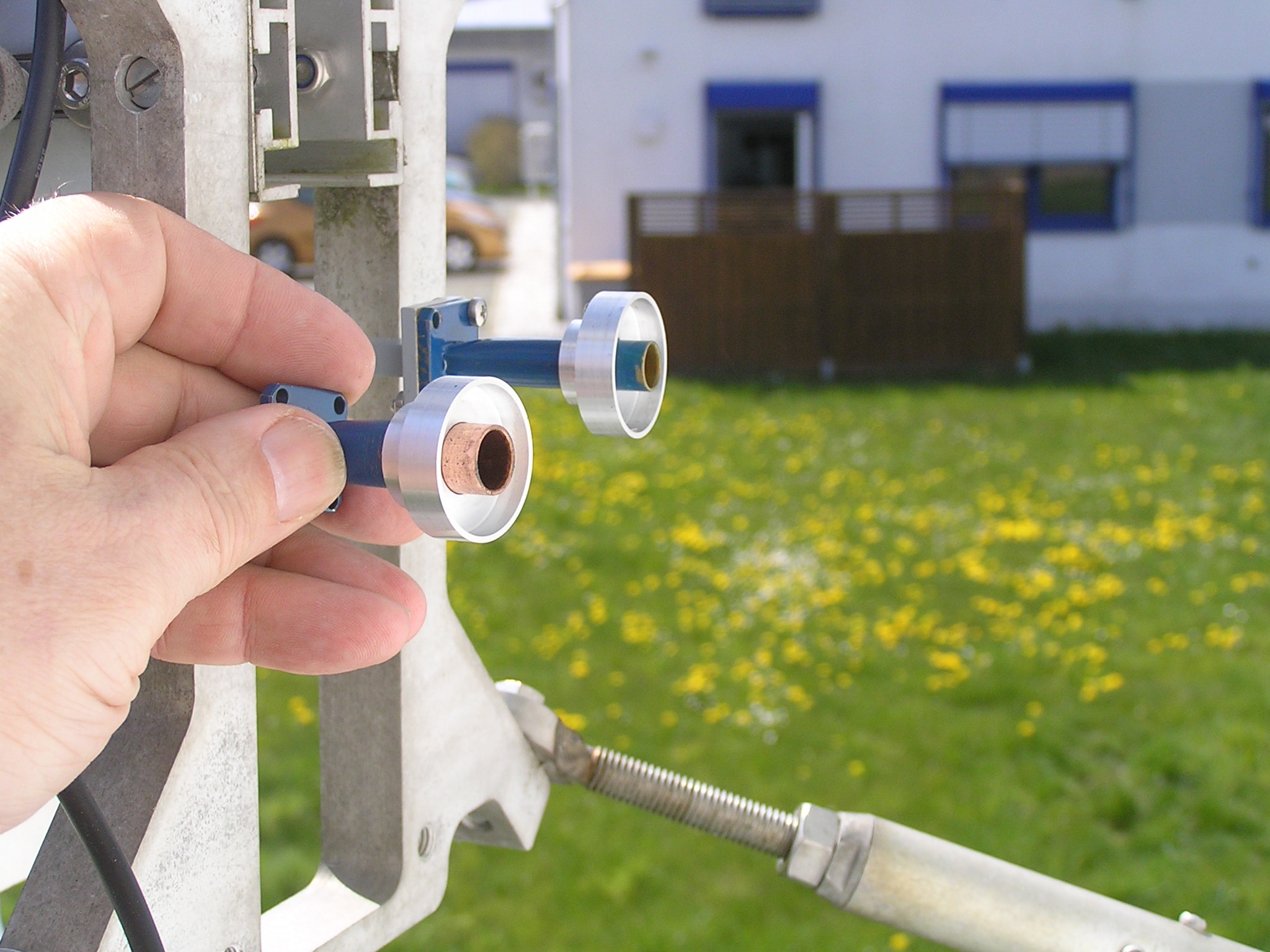 DB6NT Feeds for 10 and 24 GHz