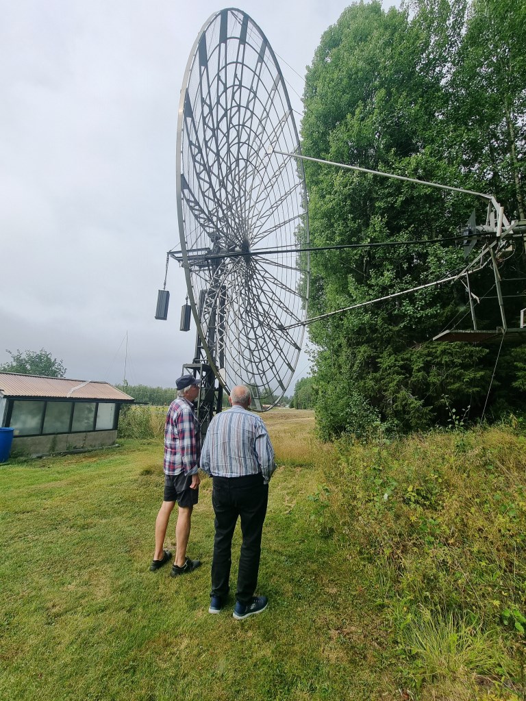 SM2CEW 70 cm and 23 cm dish