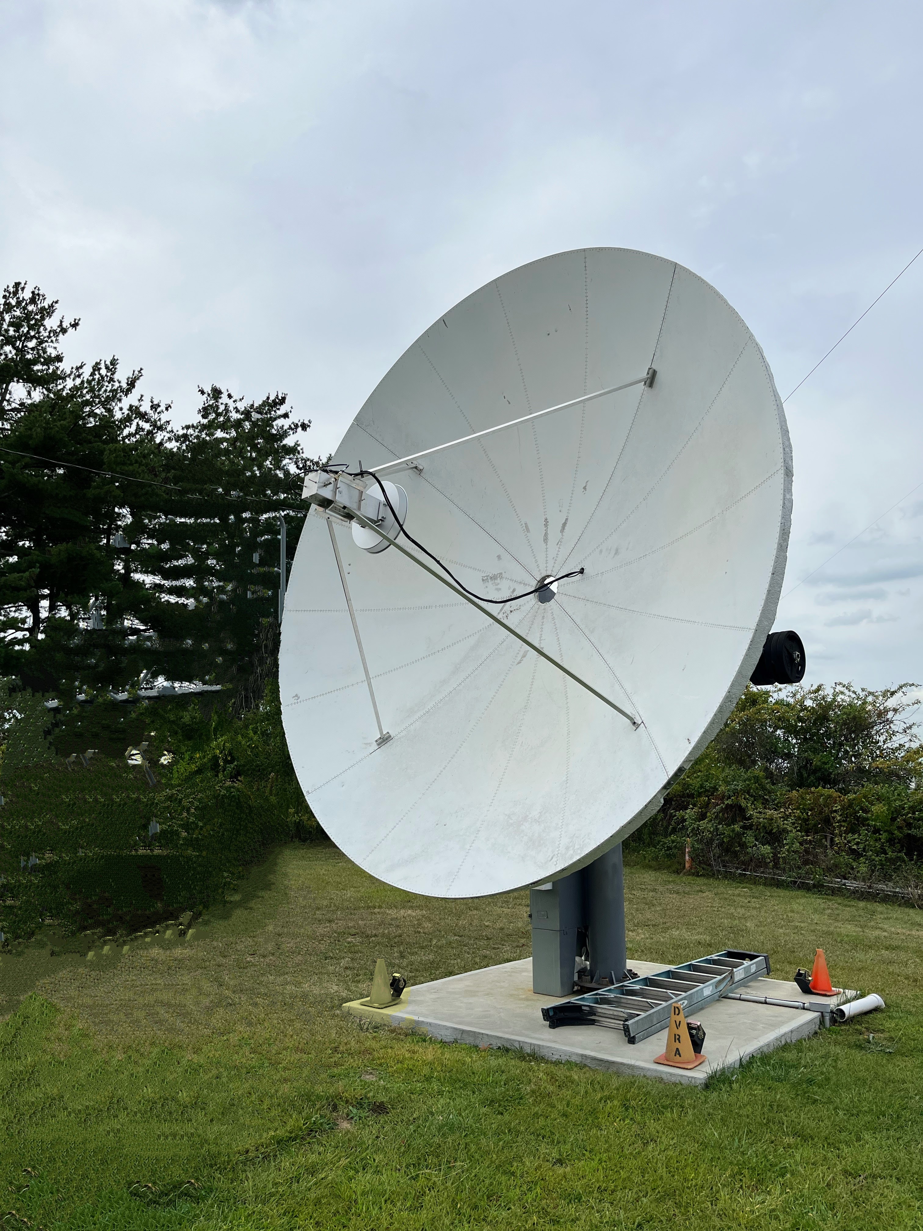 W2ZQ 4.6 m dish