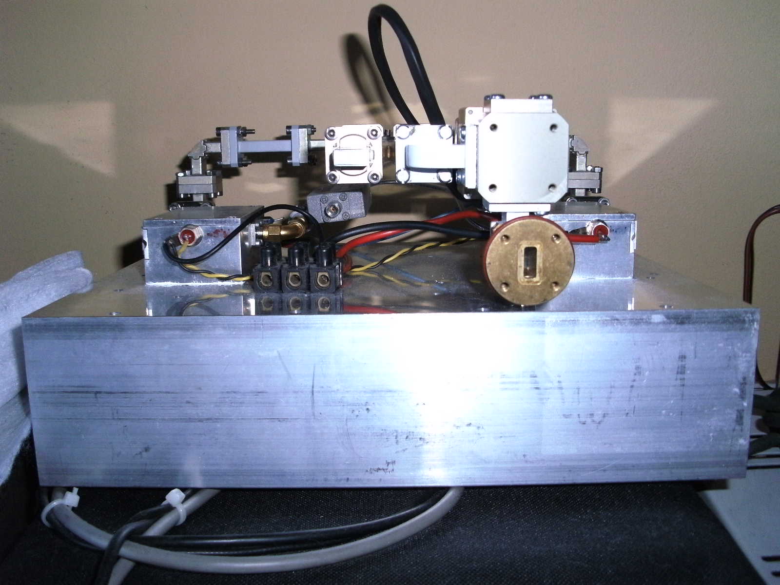 IW2BNA 24 GHz Rig Side View