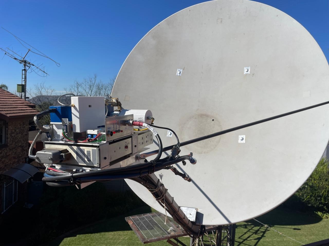 ZS6JON 24 GHz Dish 1