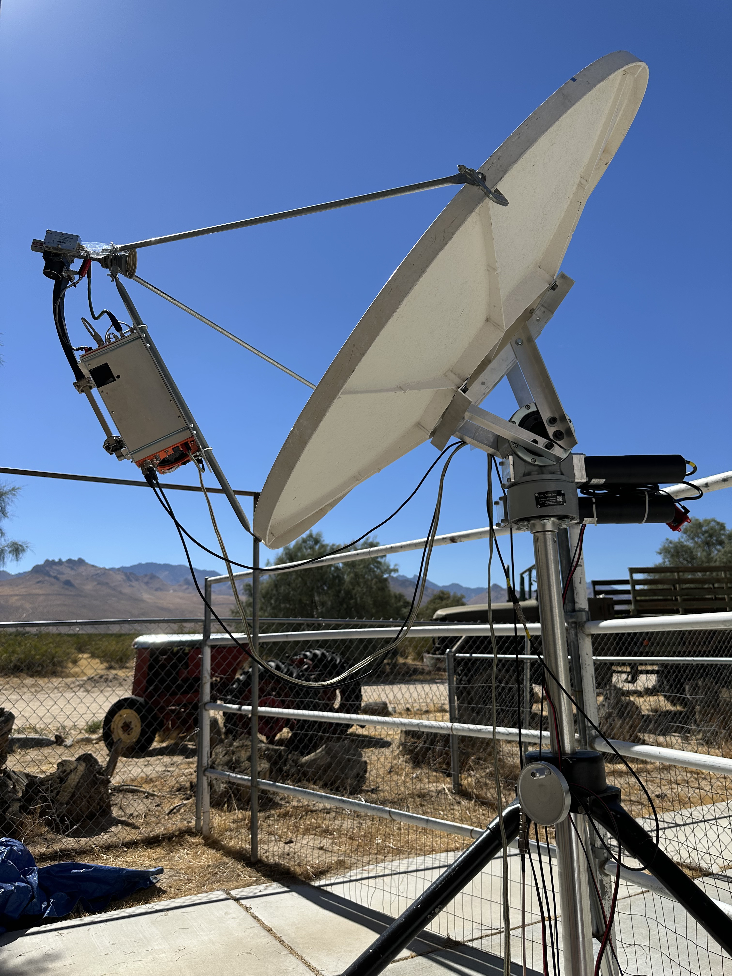 WB6CWN 1.2 m Dish for 3 cm WB6CWN 1.2 m Dish for 3 cm